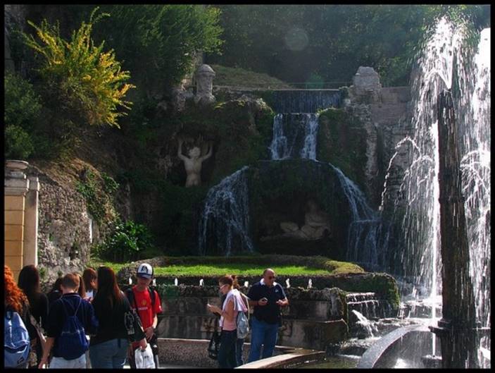 Grotto of Flora in Villa d'Este a Tivoli.jpg