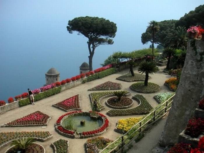 Jardins suspendus villa rufolo Naples Italie.jpg