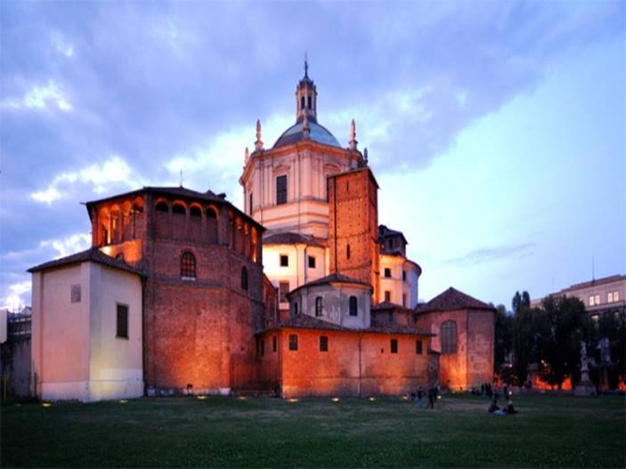 San Lorenzo basilique a Milan.jpg